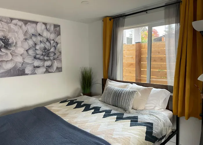 New Private Tiny Home Near Greenlake/Lightrail/I-5